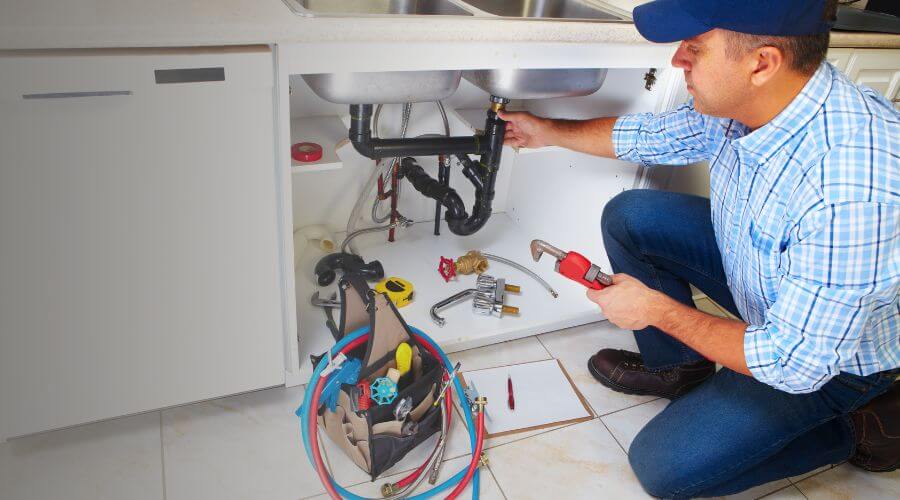 Local water heater installation in La Coste, TX
